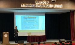 Gençlere 'dijital çağ'ın deneyimleri aktarıldı