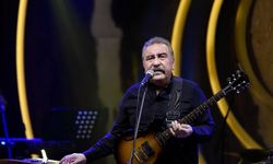 Ümit Besen ve Pamela'dan içleri ısıtan performans