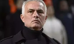 Jose Mourinho'ya Serie A'dan sürpriz teklif: Fenerbahçe'de kalacak mı sorusu yeniden gündemde