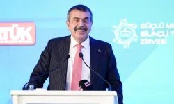 Milli Eğitim Bakanı Yusuf Tekin: ‘Medya artık çocuklarımız için zehirli içerikler üreten bir platform hâline dönüştü’