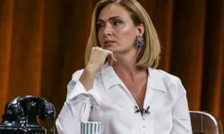 Ceyda Düvenci'den Güçlü Aşka Güçlü Mesaj: “Seninle Yaşlanmak Bir Şans”