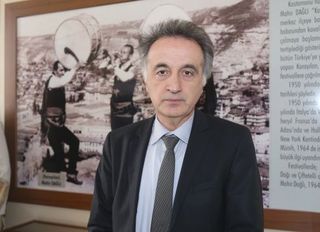 Prof. Dr. Feridun Emecen