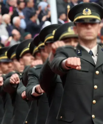TSK’da İhraç Yetkisine Geri Adım! Cumhurbaşkanlığı Düzenlemesi Geri Çekildi