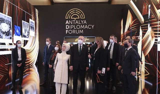 75 ülkenin diplomasisi Antalya'da ağırlanıyor