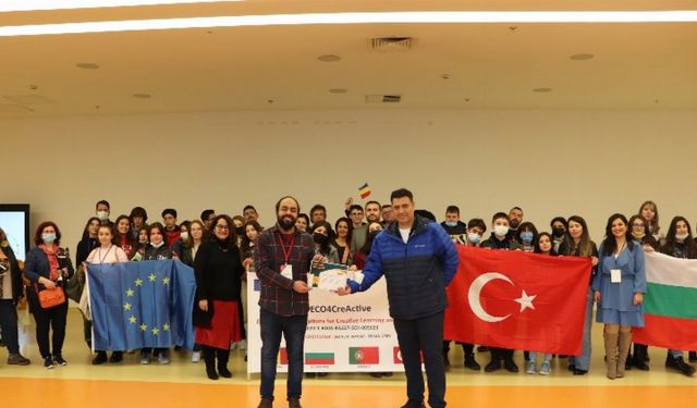 ERASMUS öğrencilerinden Kayseri Bilim Merkezi'ne çıkarma