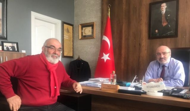 Kayseri Üniversitesi'nden 'İstiklal Marşı' mesajı