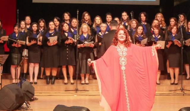 Kütahya'da kadın seslerinden Kadınlar Günü'ne özel konser 