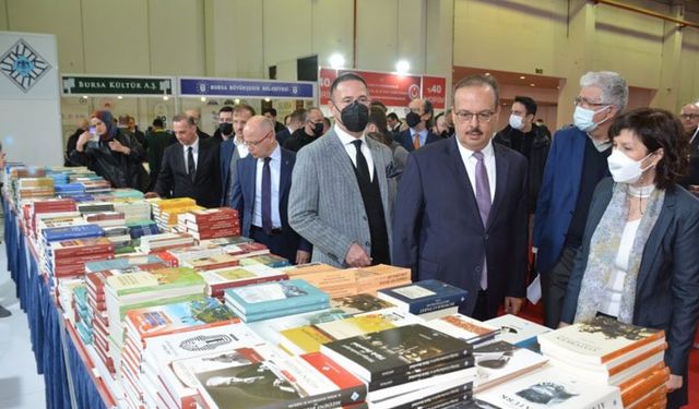 Tüyap Kitap Fuarı'nda Bursa ile 19'uncu buluşma