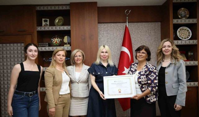 Akdeniz Üniversitesi Hemşirelik Fakültesi’ne 5 yıllık akreditasyon