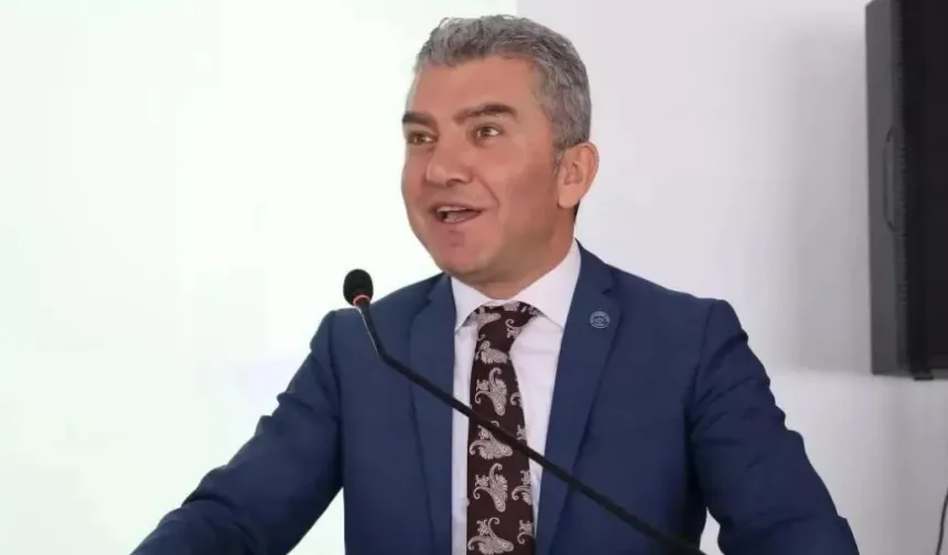 Levent Kuruoğlu: 'Memurun tek çıkış yolu refah payıdır, sarı sendikacılığı el birliğiyle gömelim'