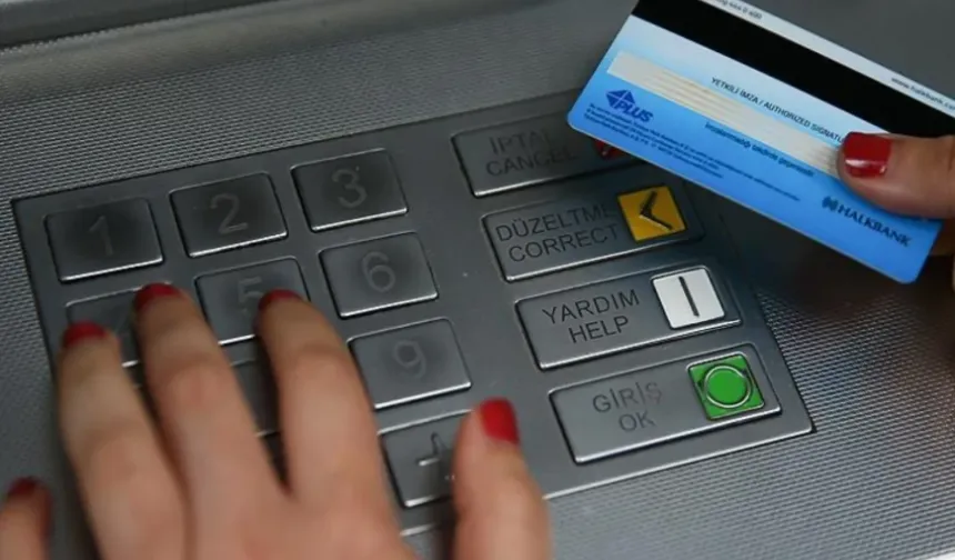 SMS’le Şifre Dönemi Bitiyor: Bankalarda Yeni Dönem Mobil Bildirim ve Biyometriyle Başlıyor